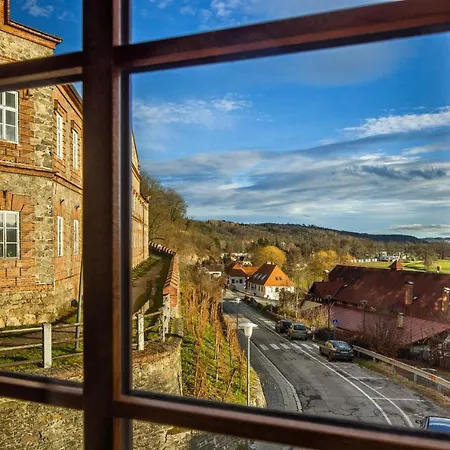 Zavis Z Falkenstejna Hotel