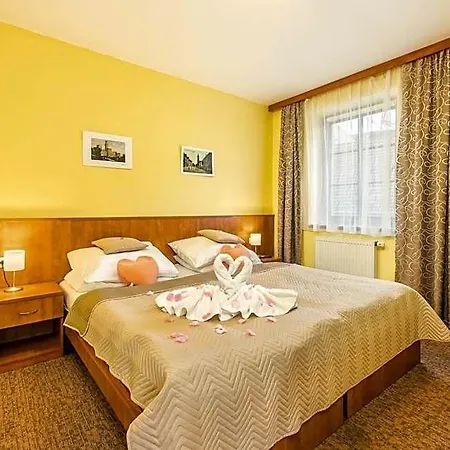 Hotel Zavis Z Falkenstejna
