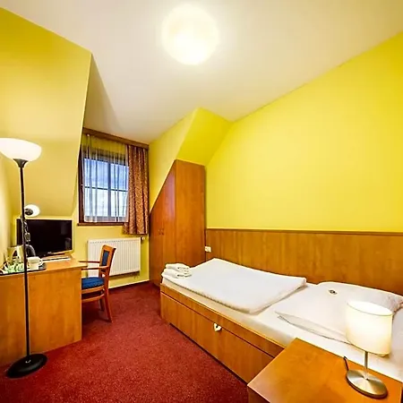 Zavis Z Falkenstejna Hotel Hluboká nad Vltavou