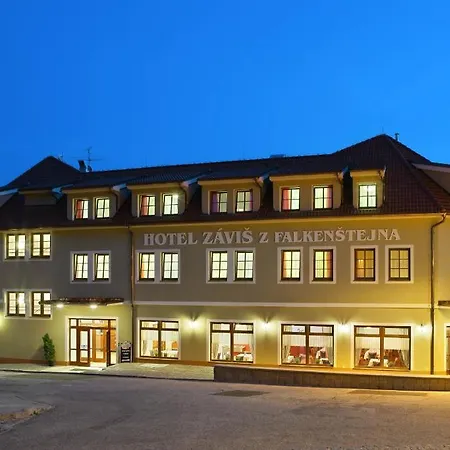 Zavis Z Falkenstejna Hotel 4*